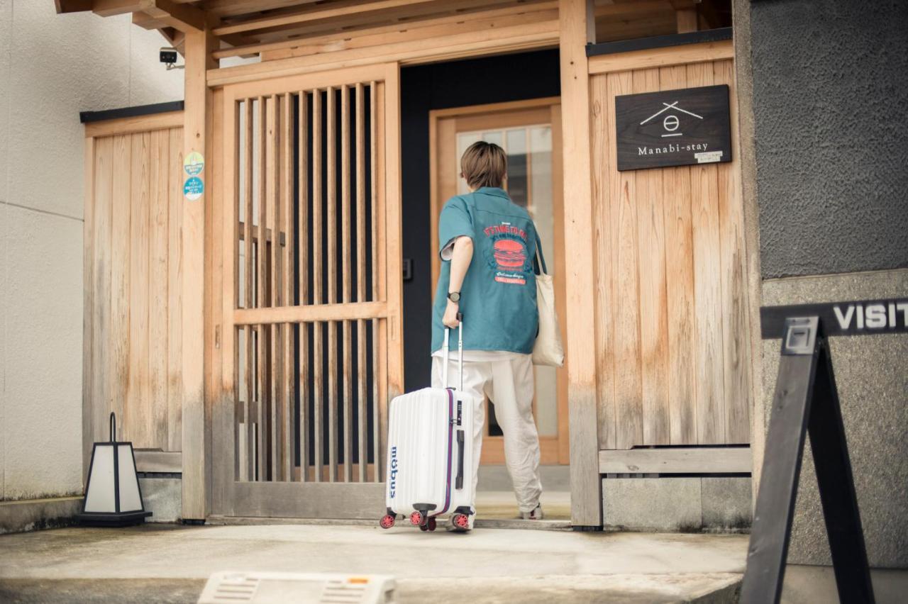 Manabi-Stay Takayama モダンな蔵ダイニングと半露天風呂付き古民家一棟貸切ホテル Kültér fotó